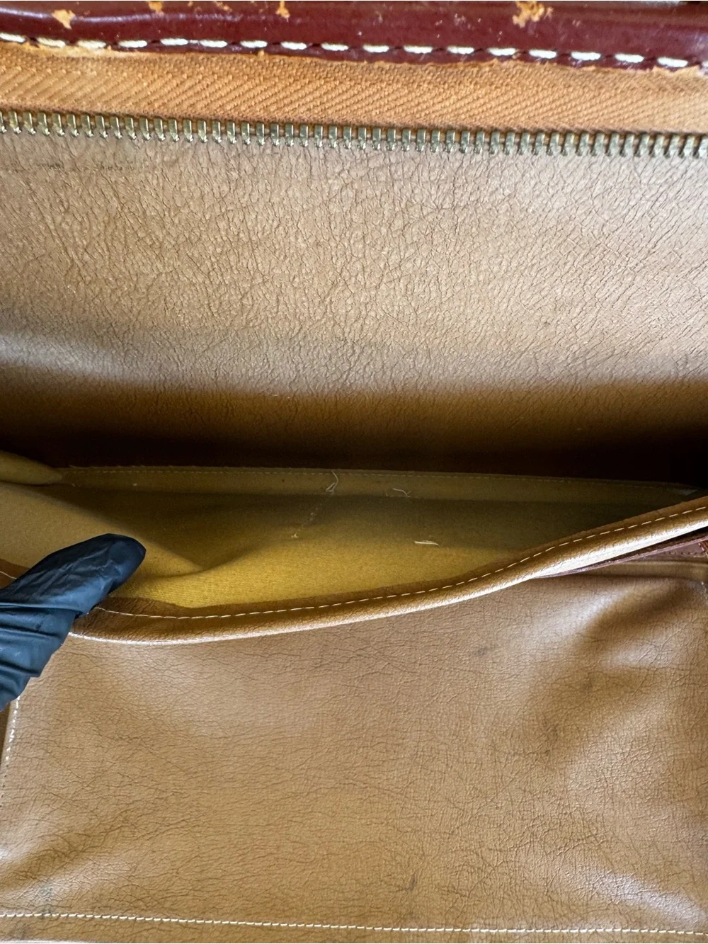Vintage c. 1950s–1960s David’s of Hollywood Deep Buff Cowhide Leather Portfolio